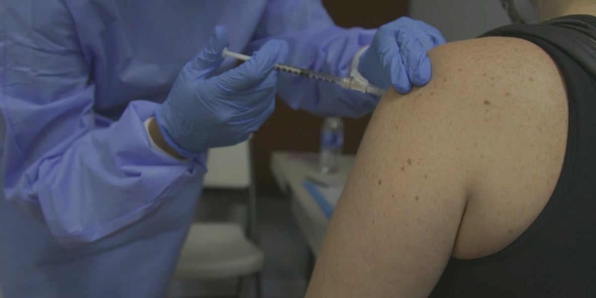 CVS, Walgreens to restrict access to COVID-19 vaccines in Louisiana