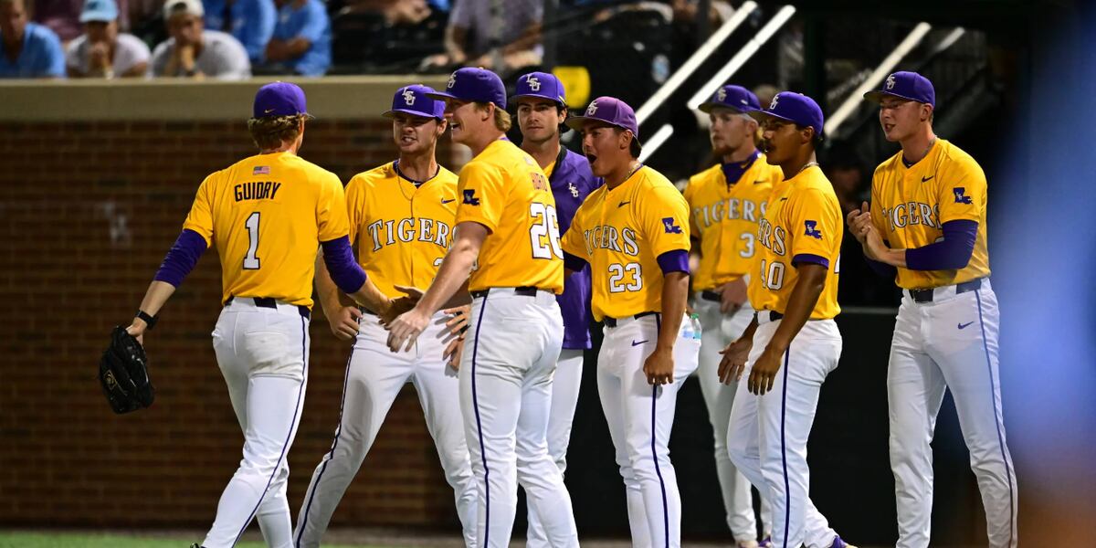 Defending-champion LSU stays alive with 8-4 victory over North Carolina ...