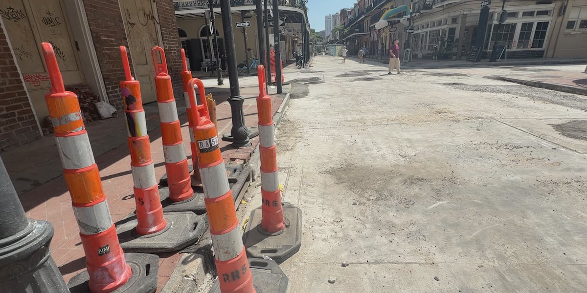 S&WB gradually removes Decatur St. fencing along construction site