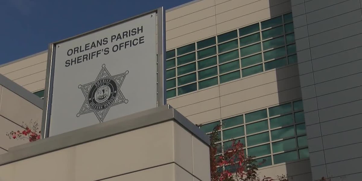 New Orleans jail employee arrested for allegedly attempting to bring contraband into jail
